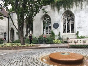 photo-04-09-2016-11-31-50